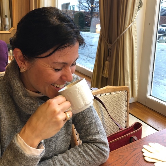 Meet your Posher, Rosemary - Picture 2 of 4